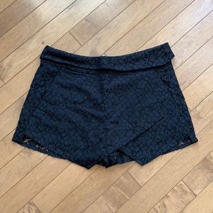 Talula | Black Berklee Lace Skort